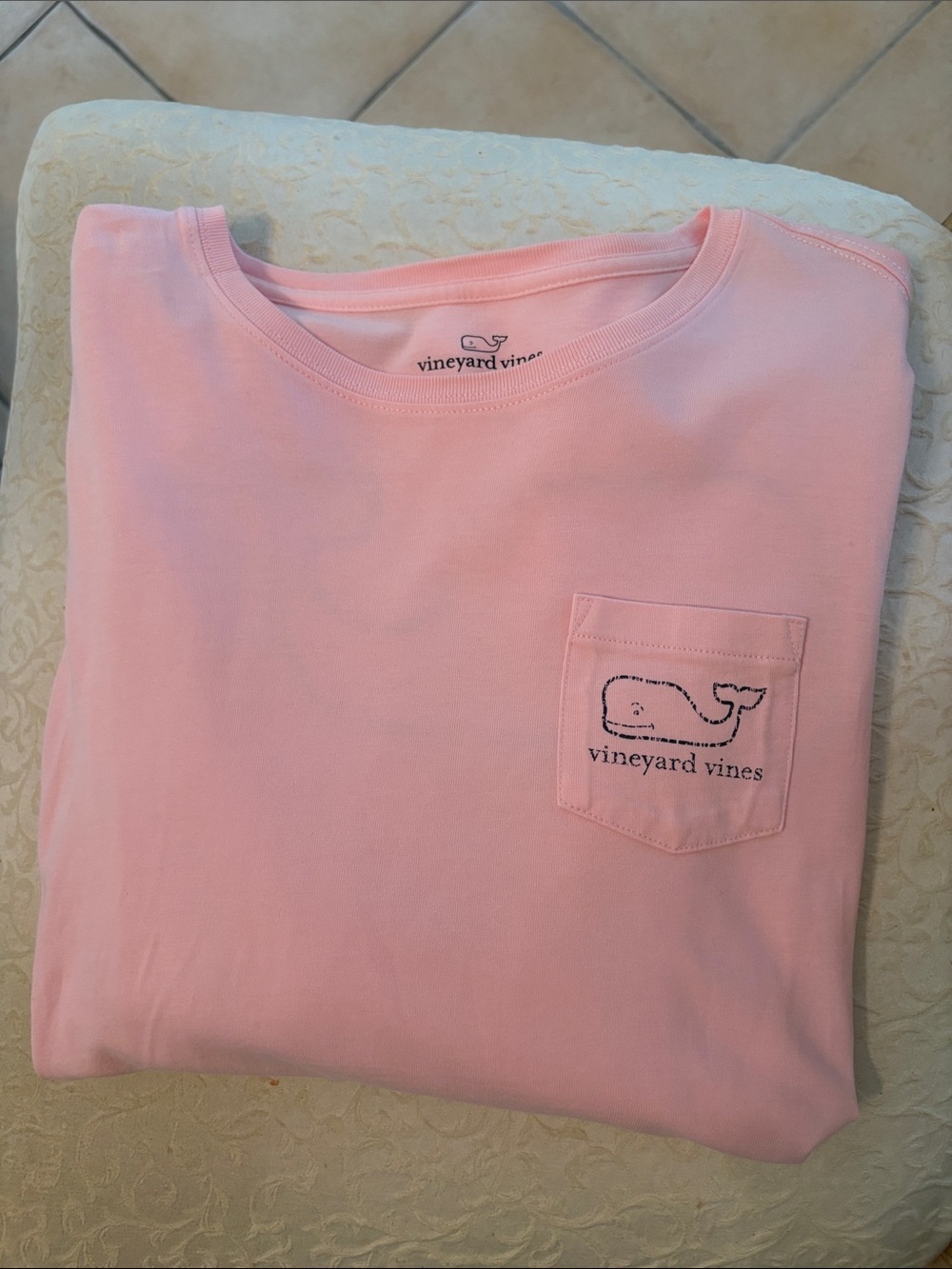NWOT Vineyard Vines Woman’s long sleeve Light Pink Pocket Tee